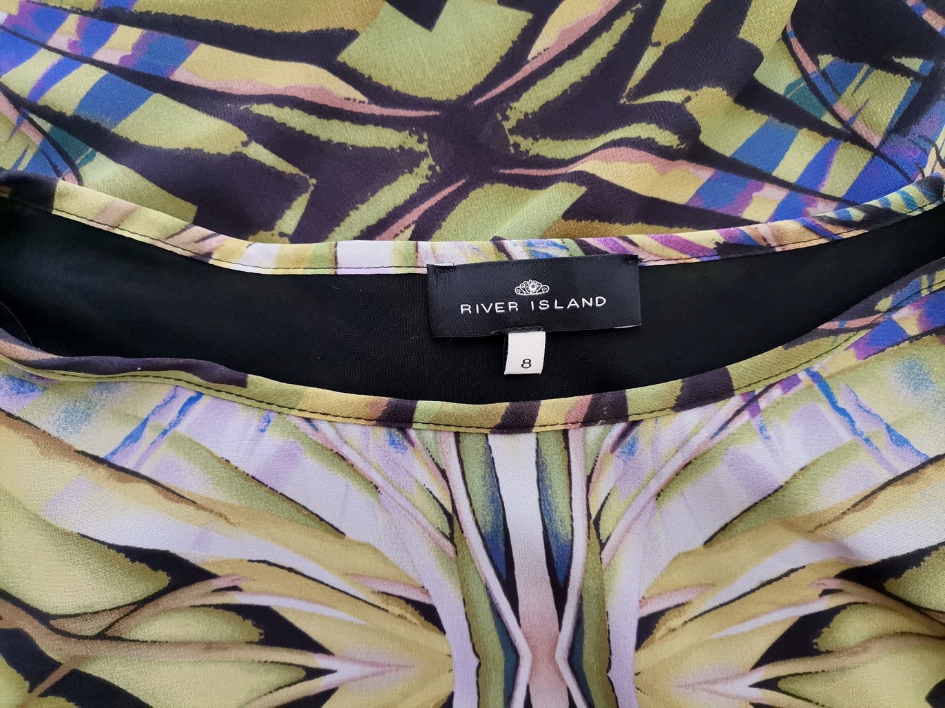 River island Rozmiar 8 (34) Kolor Zielony Geometryczny Okrągły dekolt Tunika Bluzka Długi rękaw