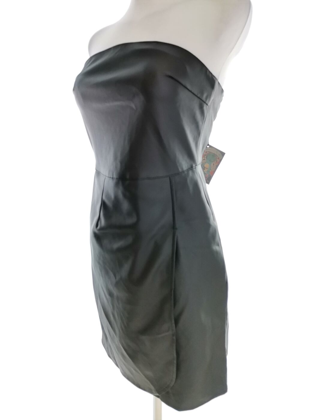 Saints And Mortals Rozmiar S Kolor Czarny Odkryte Ramiona Sukienka Bodycon Bezrękawnik Krótka Saints And Mortals Rozmiar S Kolor Czarny Odkryte Ramiona Sukienka Bodycon Bezrękawnik Krótka