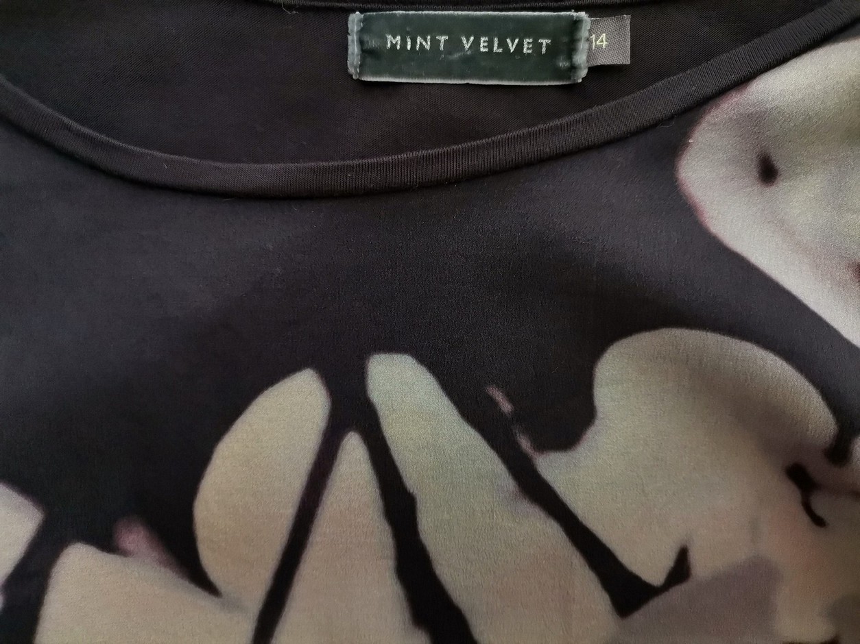 Mint Velvet Rozmiar 14 (42) Kolor Czarny Okrągły dekolt Tunika Bluzka Krótki rękaw Materiał Wiskoza Mint Velvet Rozmiar 14 (42) Kolor Czarny Okrągły dekolt Tunika Bluzka Krótki rękaw Materiał Wiskoza