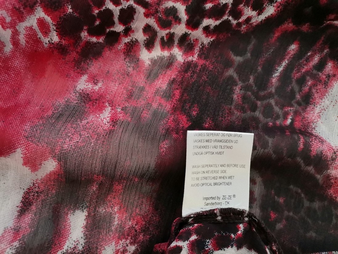 Ze - ze Rozmiar 46/48 Kolor Purpurowy Panterka Split Crew Neck Bluzka Zapinana Rękaw 3/4