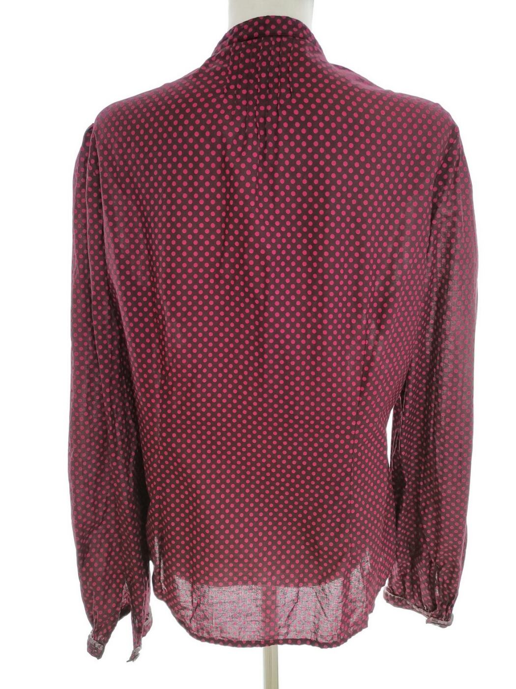 IMG_20220818_104231.jpg Laura ashley Rozmiar 14 (40) Kolor Purpurowy Grochy Split Crew Neck Bluzka Zapinana Długi rękaw Materiał Bawełna 100%