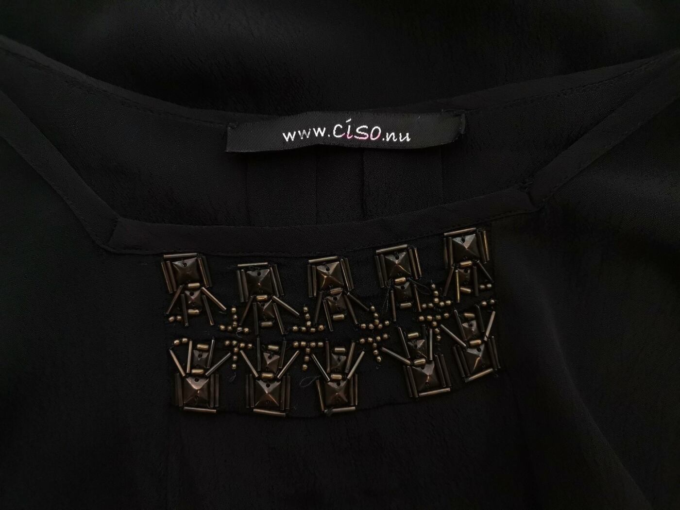 Ciso Rozmiar 3XL Kolor Czarny Kwadratowy dekolt Tunika Bluzka Rękaw 3/4 Materiał Wiskoza 100% Ciso Rozmiar 3XL Kolor Czarny Kwadratowy dekolt Tunika Bluzka Rękaw 3/4 Materiał Wiskoza 100%