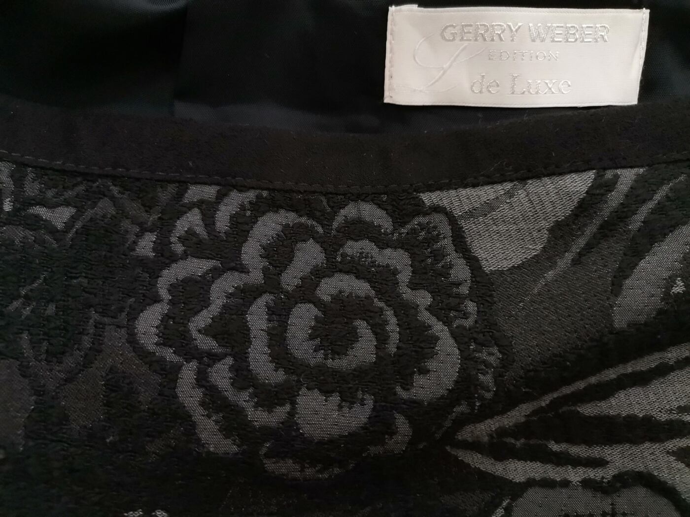IMG_20220824_112047.jpg Gerry weber Rozmiar 46/48 Kolor Czarny Spódnica Prosta i Ołówkowa Midi