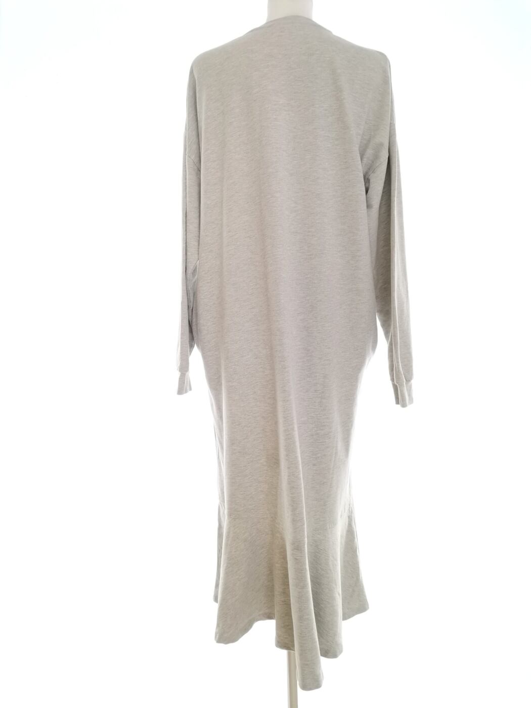 Object Rozmiar M Kolor Szary Crew Neck Sukienka Sweterkowa Długi rękaw Długa Materiał Bawełna Object Rozmiar M Kolor Szary Crew Neck Sukienka Sweterkowa Długi rękaw Długa Materiał Bawełna