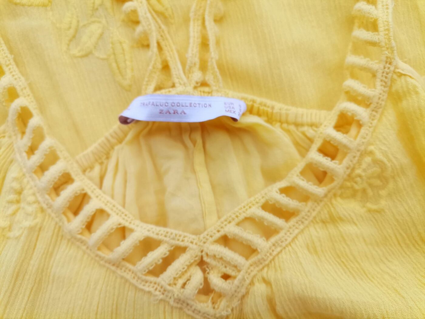 Zara TRF Rozmiar S Kolor Żółty W serek Sukienka Letnia Bezrękawnik Do Kolan Zara TRF Rozmiar S Kolor Żółty W serek Sukienka Letnia Bezrękawnik Do Kolan