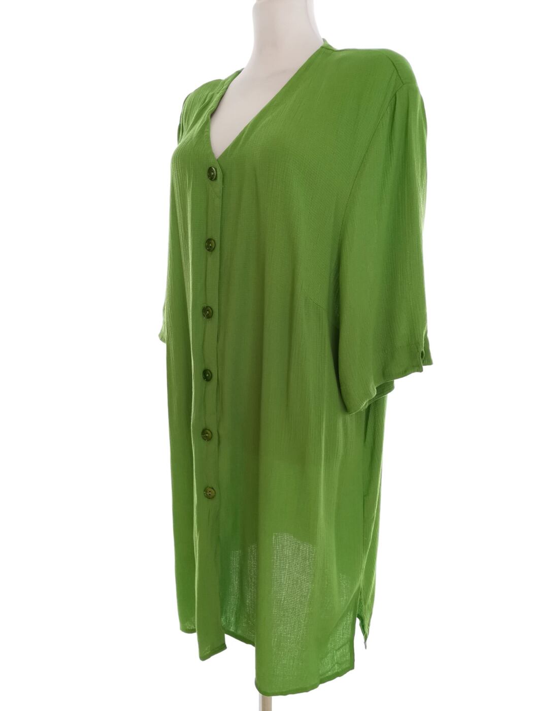 Viki By Pola Rozmiar 24 (50) Kolor Zielony W serek Sukienka Koszulowa Rękaw 3/4 Do Kolan Materiał Wiskoza 100% Viki By Pola Rozmiar 24 (50) Kolor Zielony W serek Sukienka Koszulowa Rękaw 3/4 Do Kolan Materiał Wiskoza 100%