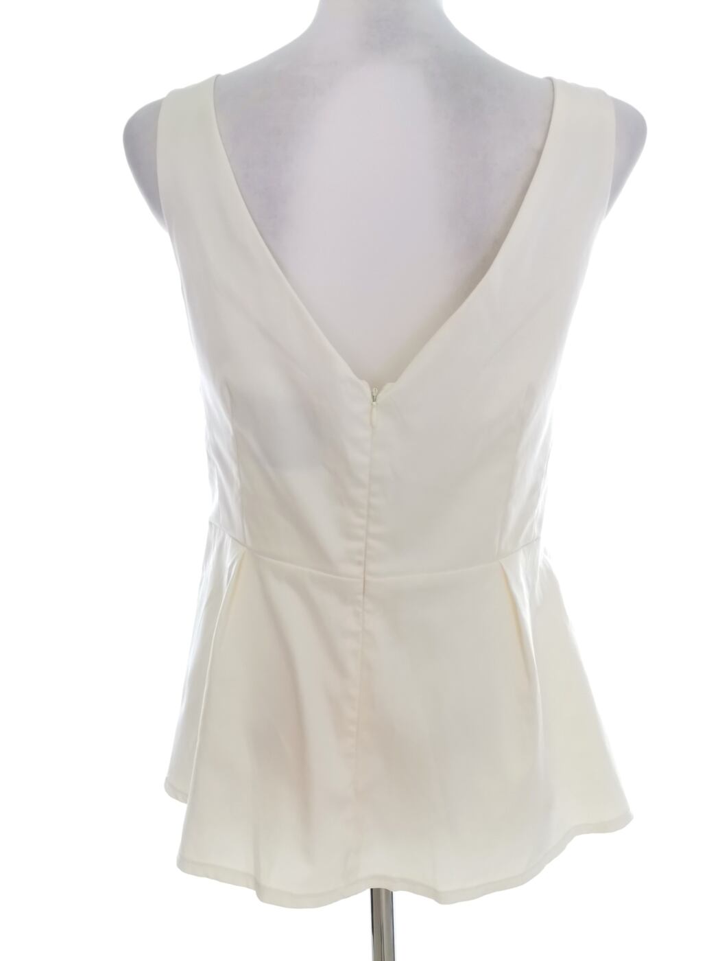 IMG_20220826_141428.jpg ASOS Rozmiar 12 (40) Kolor Perłowy W serek Bluzka Peplum Bezrękawnik Materiał Bawełna