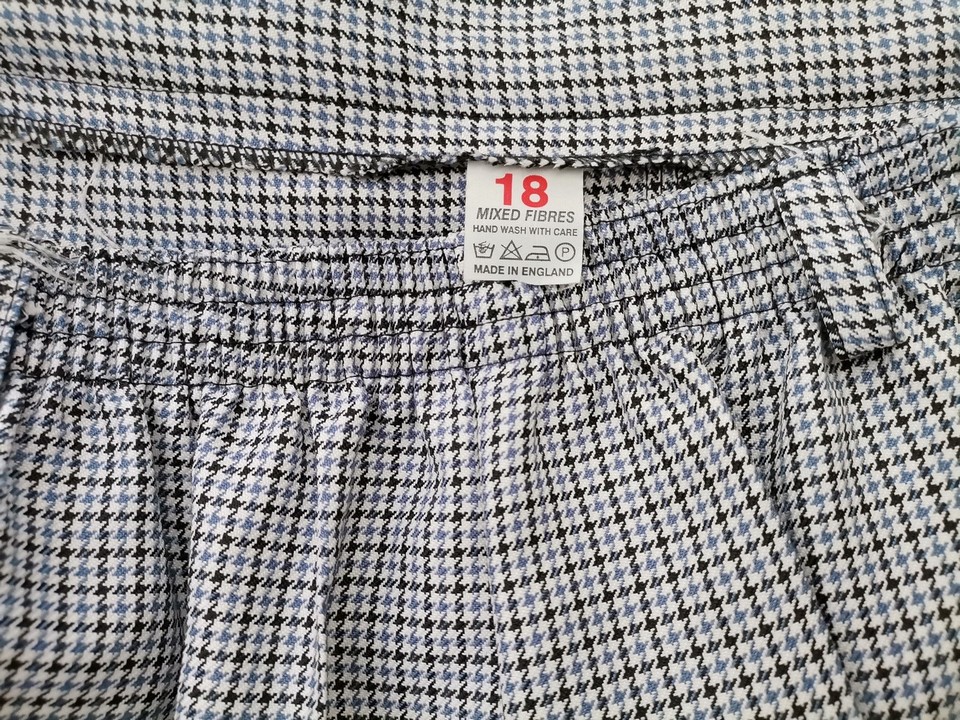 IMG_20220829_113532.jpg Vintage Rozmiar 18 (46) Kolor Czarny Spodnie Casual