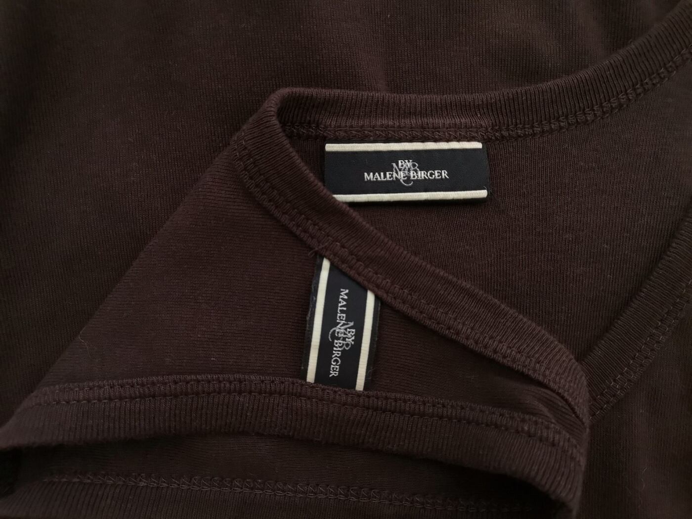 BY MALENE BIRGER Rozmiar XS Kolor Brązowy Dekolt U Tunika Bluzka Bezrękawnik Materiał Bawełna 100% BY MALENE BIRGER Rozmiar XS Kolor Brązowy Dekolt U Tunika Bluzka Bezrękawnik Materiał Bawełna 100%