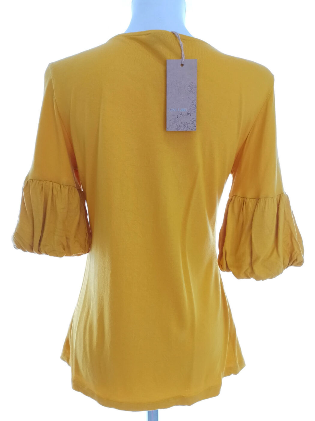 IMG_20220907_132500.jpg Love label Rozmiar 14 (40) Kolor Żółty Kwadratowy dekolt Bluzka Krótki rękaw Materiał Wiskoza 100%