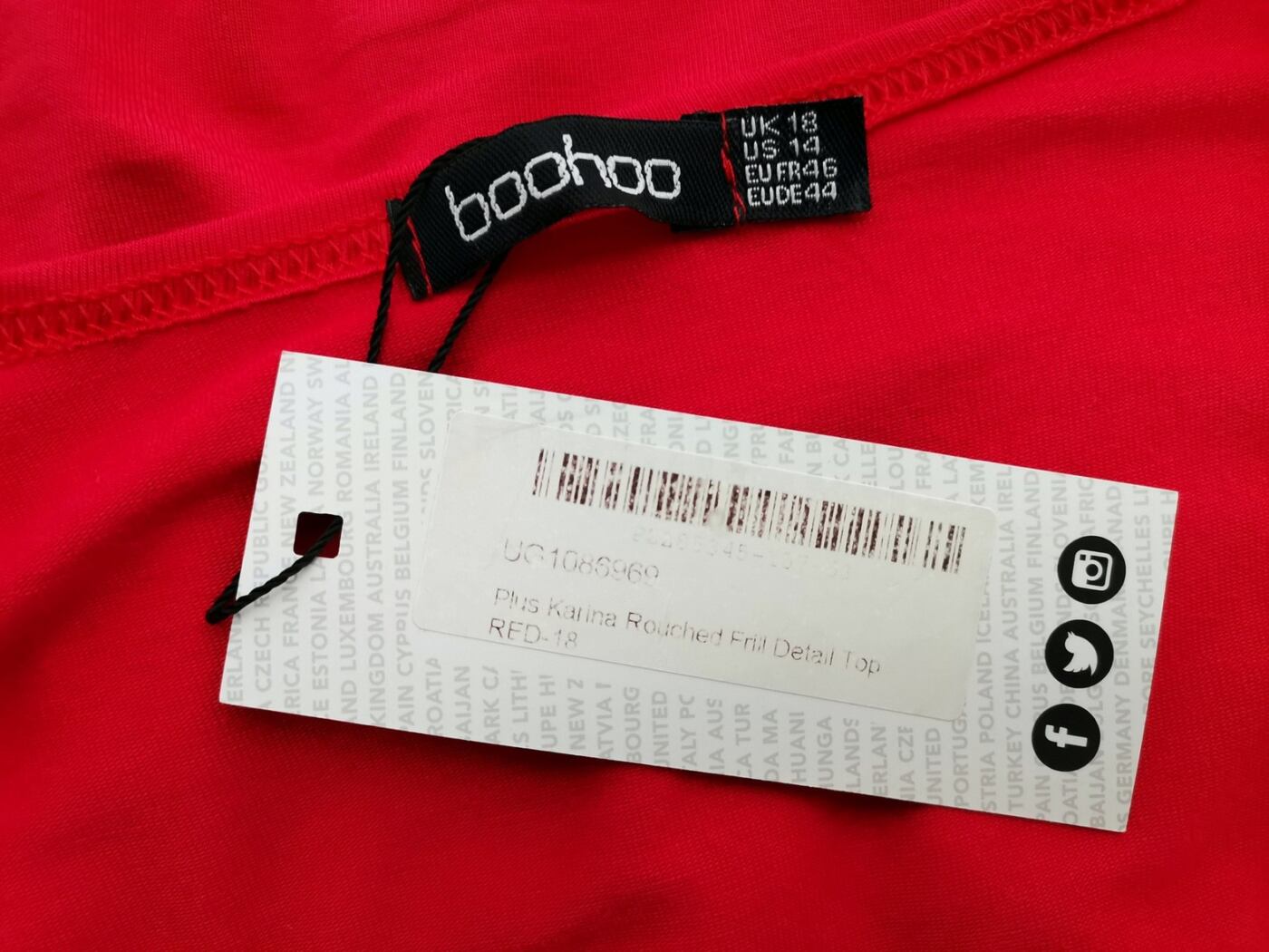 IMG_20220908_133113.jpg Boohoo Rozmiar 18 (46) Kolor Czerwony Głęboki Serek Bluzka Długi rękaw Materiał Wiskoza
