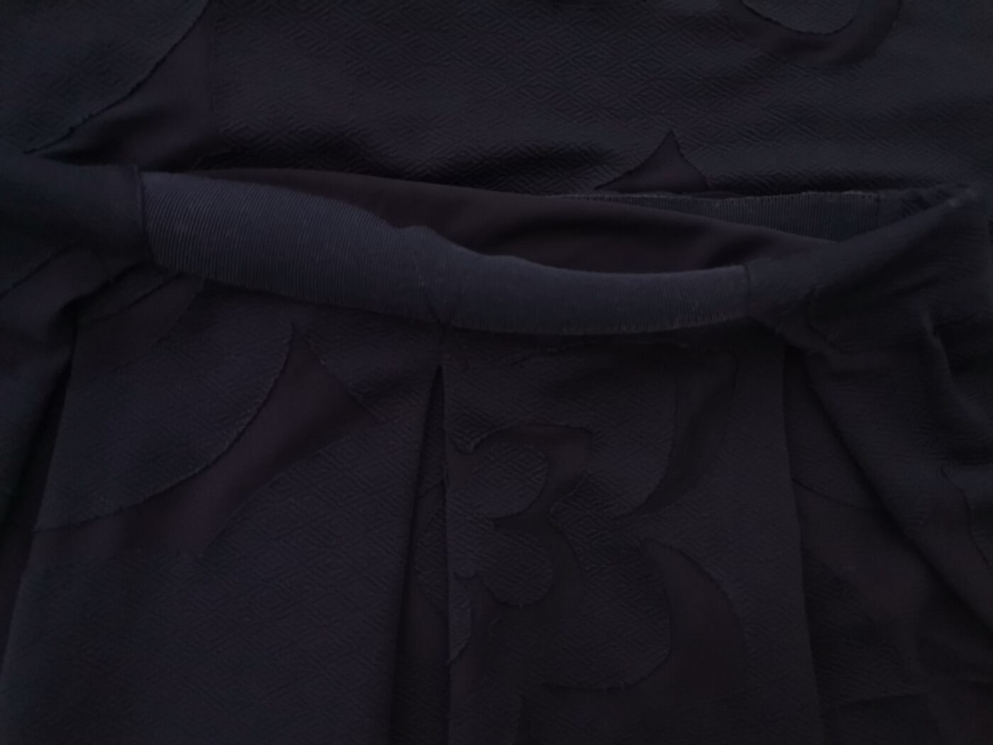 Emporio Armani Rozmiar 42 Kolor Granatowy A-Line Spódnica Do Kolan