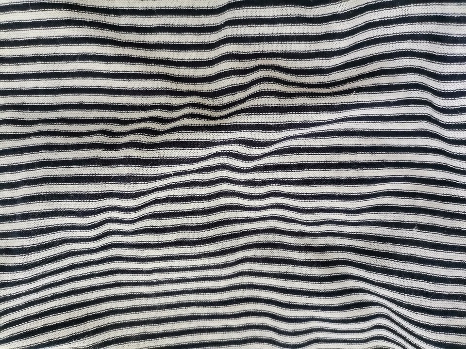 Maison scotch Rozmiar 38/40 Kolor Granatowy Pasy Okrągły dekolt Sukienka Prostokątna Rękaw 3/4 Do Kolan Maison scotch Rozmiar 38/40 Kolor Granatowy Pasy Okrągły dekolt Sukienka Prostokątna Rękaw 3/4 Do Kolan