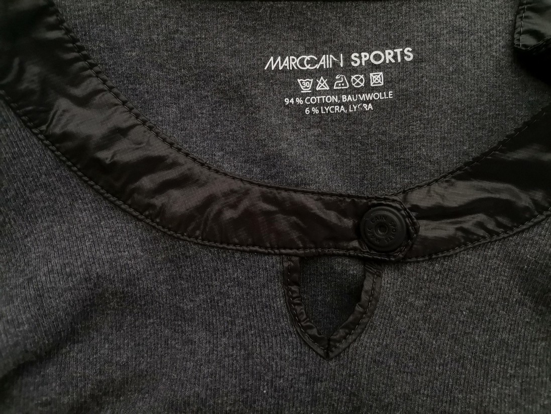 IMG_20220913_110531.jpg Marc Cain Rozmiar 42/44 Kolor Szary Keyhole Crew Neck Bluzka Krótki rękaw Materiał Bawełna