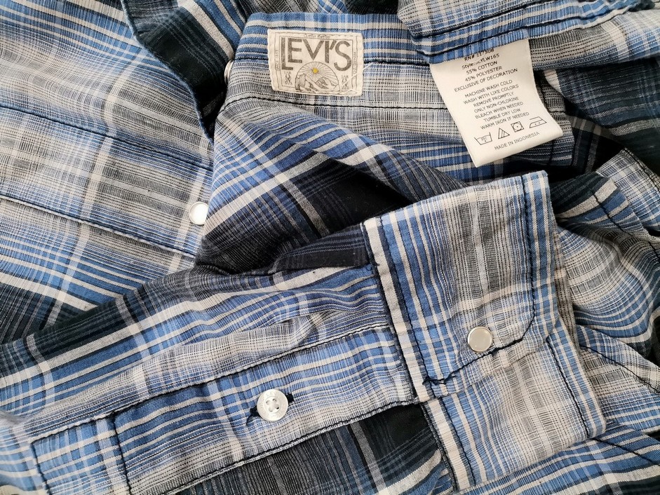 IMG_20220914_111445.jpg Levis Rozmiar M Kolor Niebieski Krata Kołnierz Męska Koszula Casual Długi rękaw Materiał Bawełna