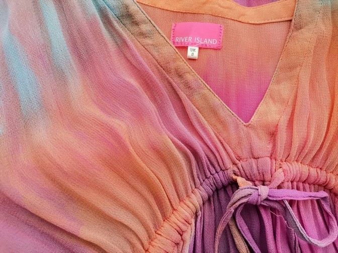 River island Rozmiar S Kolor Pomarańczowy Głęboki Serek Tunika Bluzka Krótki rękaw Materiał Wiskoza 100% River island Rozmiar S Kolor Pomarańczowy Głęboki Serek Tunika Bluzka Krótki rękaw Materiał Wiskoza 100%