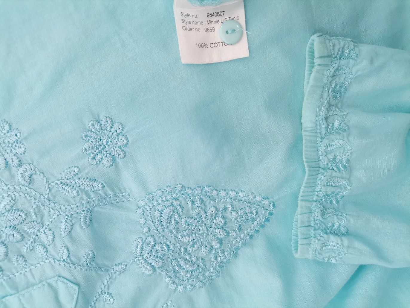 Vintage Rozmiar 46/48 Kolor Niebieski Okrągły dekolt Tunika Bluzka Długi rękaw Materiał Bawełna 100% Vintage Rozmiar 46/48 Kolor Niebieski Okrągły dekolt Tunika Bluzka Długi rękaw Materiał Bawełna 100%