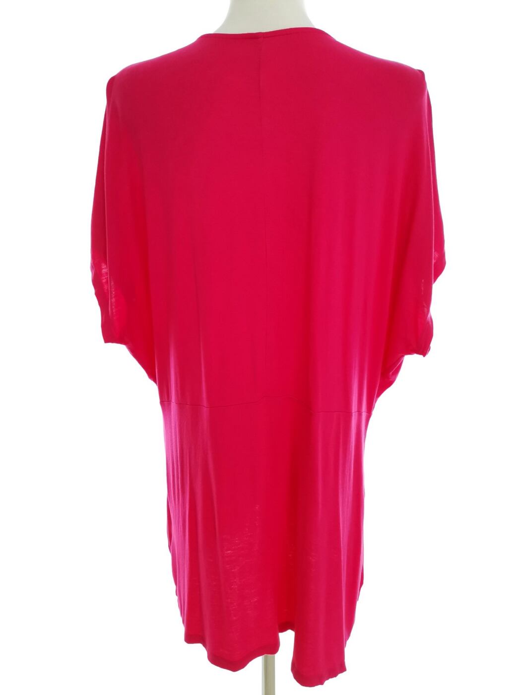 Lane Bryant Rozmiar 18/20 (46/48) Kolor Różowy W serek Tunika Bluzka Krótki rękaw Materiał Rayon Lane Bryant Rozmiar 18/20 (46/48) Kolor Różowy W serek Tunika Bluzka Krótki rękaw Materiał Rayon