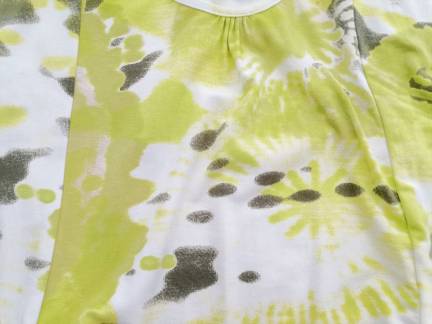 Vintage Rozmiar 42/44 Kolor Zielony Floral Owoce Okrągły dekolt Tunika Bluzka Krótki rękaw Vintage Rozmiar 42/44 Kolor Zielony Floral Owoce Okrągły dekolt Tunika Bluzka Krótki rękaw