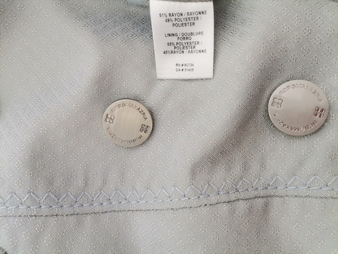 IMG_20220920_131039.jpg BCBG MAXAZRIA Rozmiar XXS Kolor Szary Kołnierz Żakiet z zapięciem Krótki rękaw Materiał Rayon