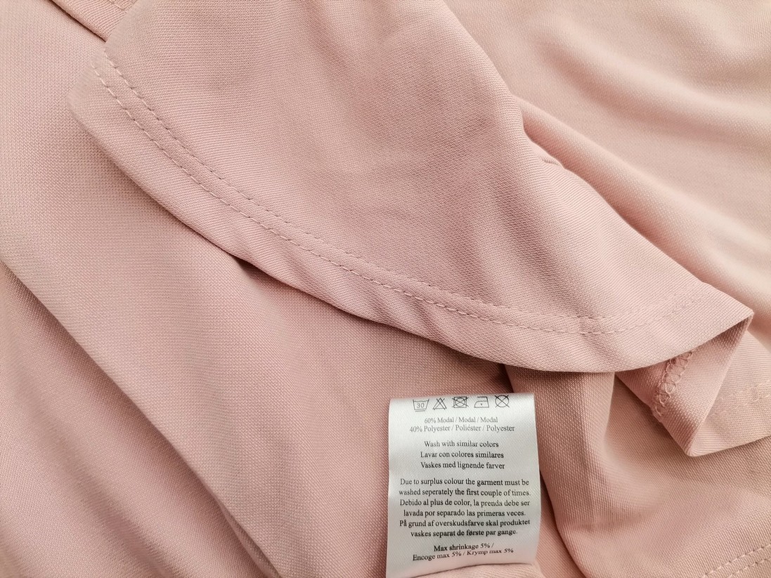Free quent Rozmiar XXL Kolor Pudrowy Róż W łódkę Tunika Bluzka Rękaw 3/4 Materiał Modal Free quent Rozmiar XXL Kolor Pudrowy Róż W łódkę Tunika Bluzka Rękaw 3/4 Materiał Modal
