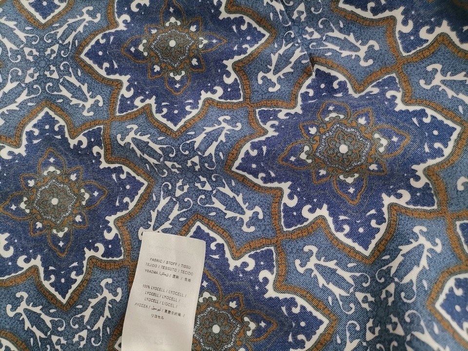 Gant Rozmiar 40 Kolor Niebieski Crew Neck Bluzka Krótki rękaw Materiał Lyocell 100%