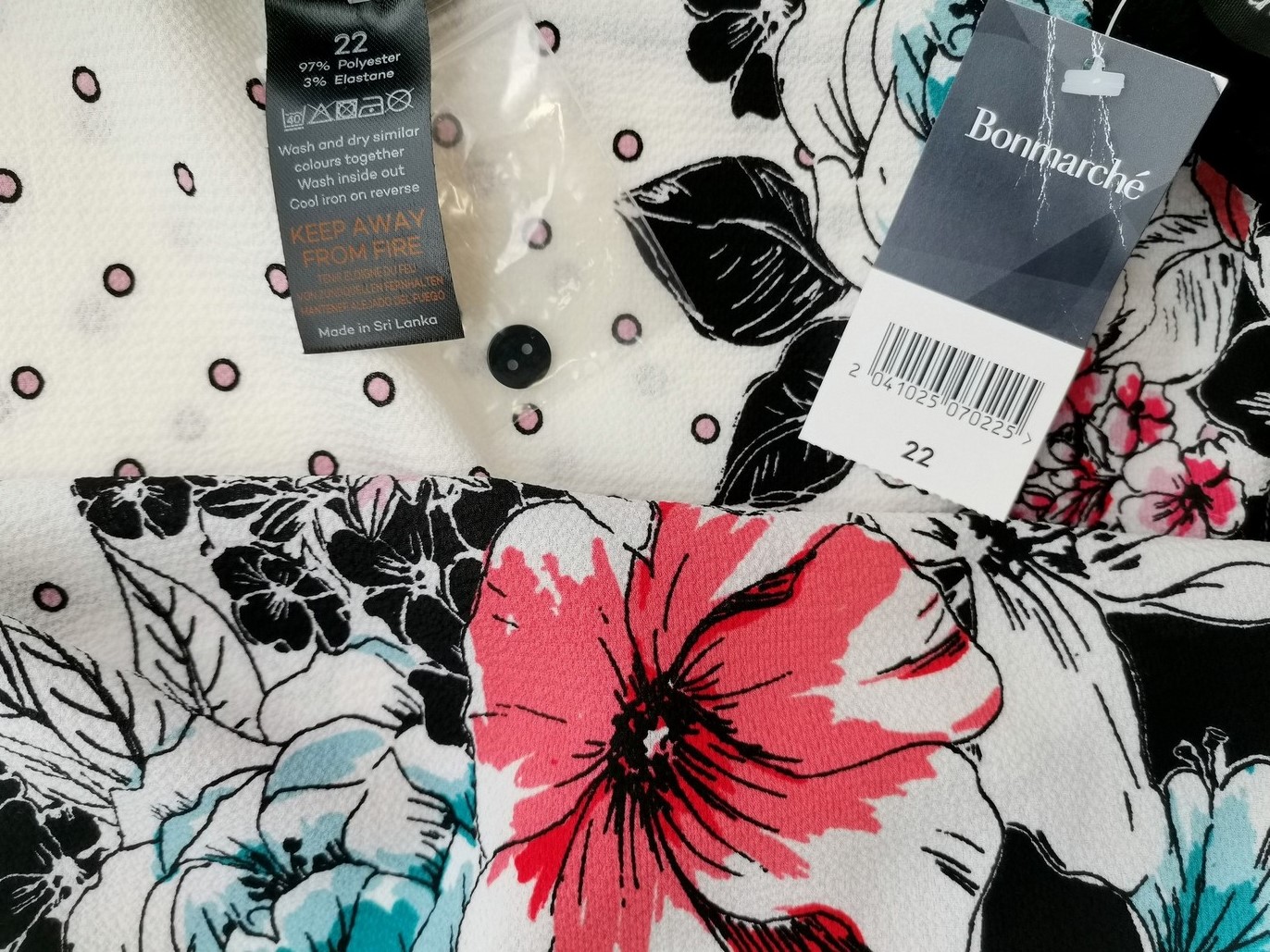 BONMARCHE Rozmiar 22 (50) Kolor Czarny Kołnierz Tunika Zapinana Bluzka Rękaw 3/4 BONMARCHE Rozmiar 22 (50) Kolor Czarny Kołnierz Tunika Zapinana Bluzka Rękaw 3/4