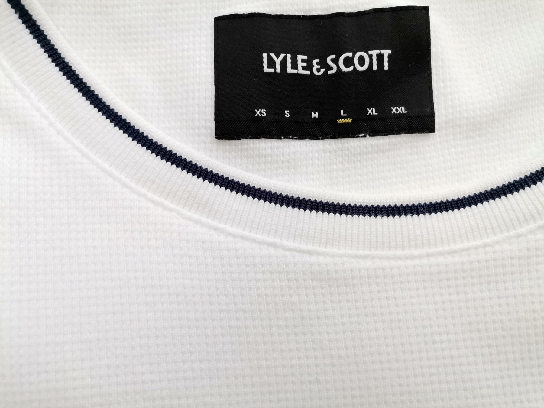 IMG_20221005_140218.jpg Lyle & Scott Rozmiar L Kolor Biały Męski Sweter Długi rękaw Materiał Bawełna 100%