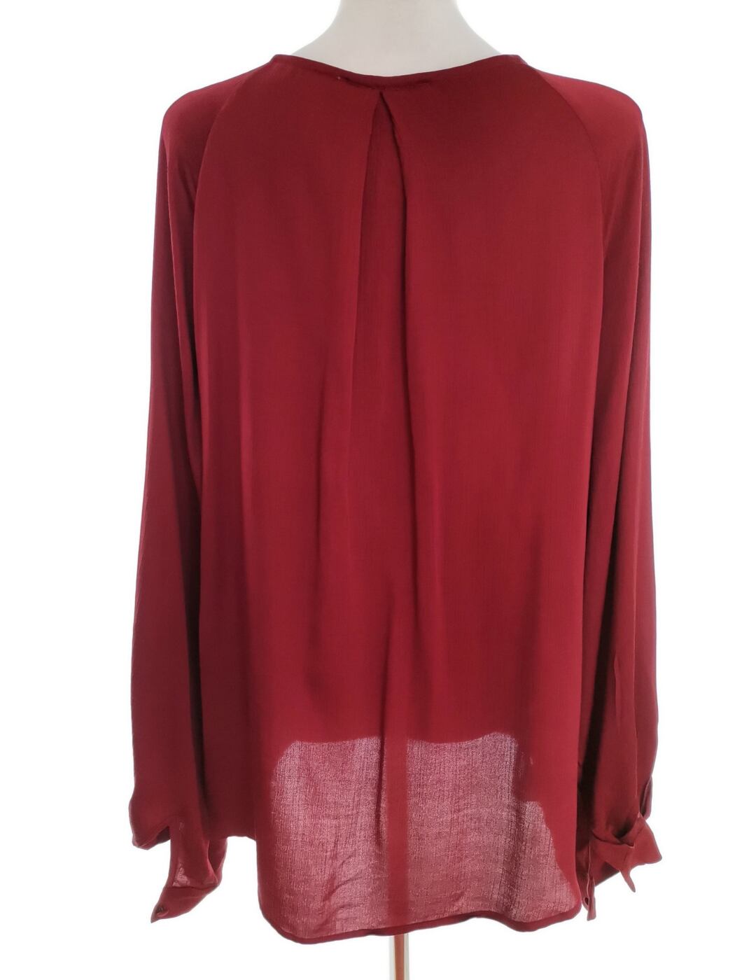 Mng Rozmiar L Kolor Bordowy Split Crew Neck Tunika Bluzka Długi rękaw Materiał Wiskoza 100% Mng Rozmiar L Kolor Bordowy Split Crew Neck Tunika Bluzka Długi rękaw Materiał Wiskoza 100%