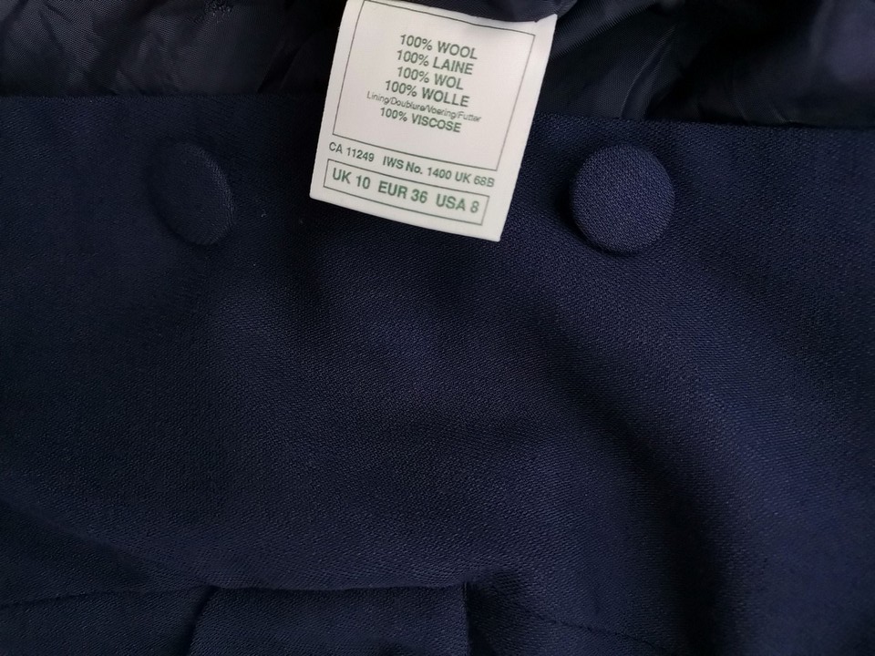 IMG_20221018_122300.jpg Laura ashley Rozmiar 10 (36) Kolor Niebieski Kołnierz Żakiet z zapięciem Długi rękaw Materiał Wełna 100%