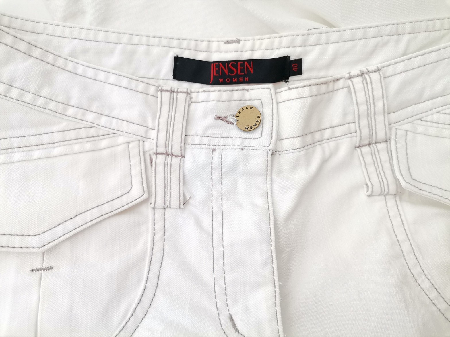 IMG_20221019_110349.jpg Jensen Rozmiar 40 Kolor Biały Spodnie Casual Materiał Bawełna