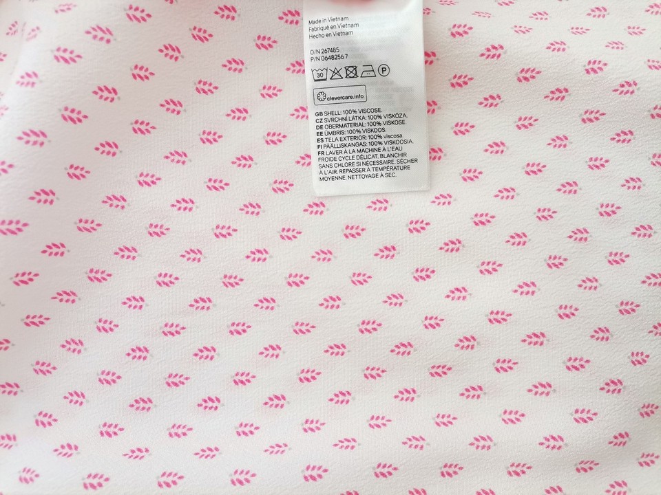 IMG_20221019_130821.jpg H&m Rozmiar 40 Kolor Kremowy Roślinny Liście Okrągły dekolt Bluzka Krótki rękaw Materiał Wiskoza 100%