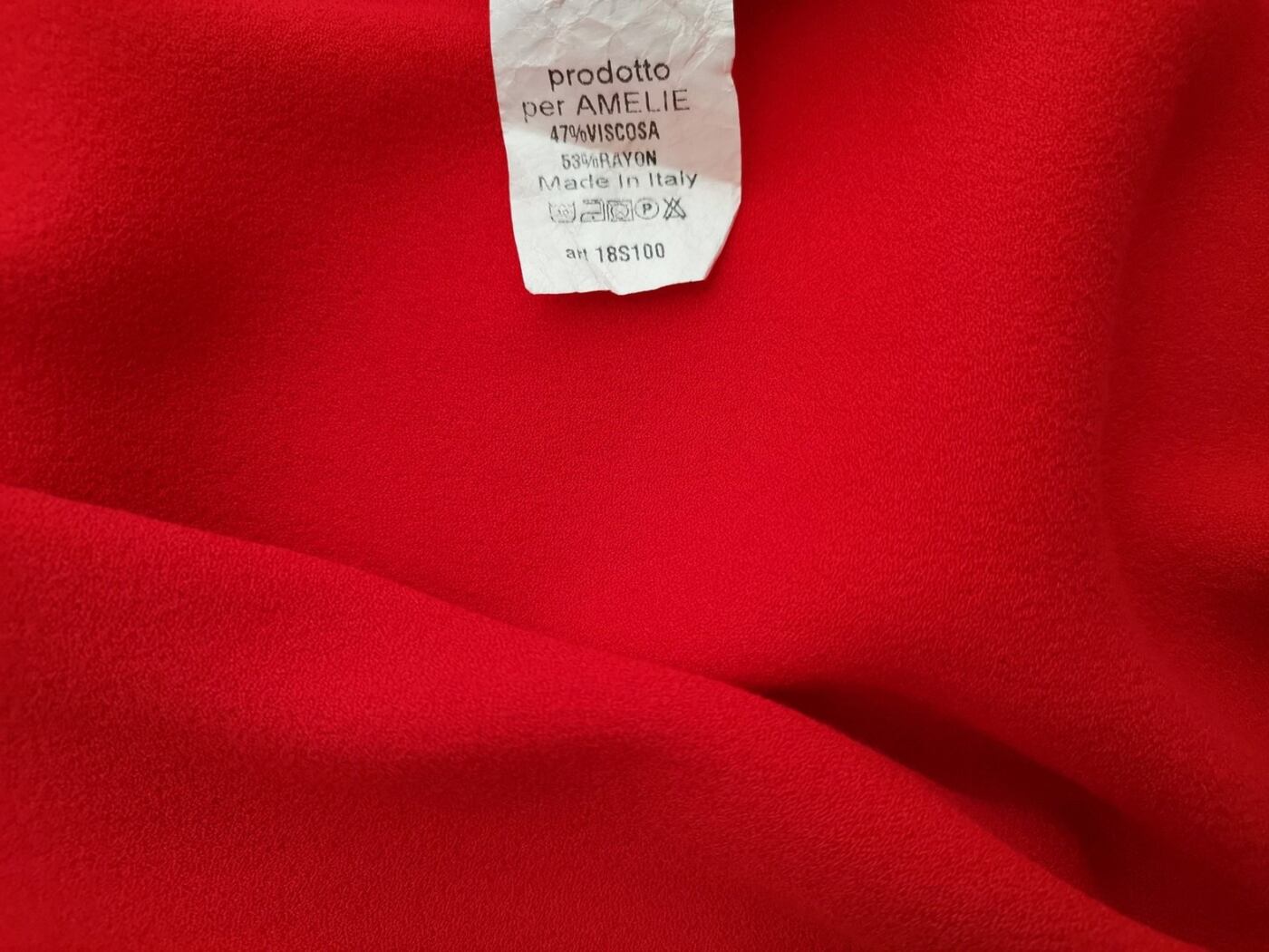 Amelie Milano Rozmiar 46/48 Kolor Czerwony Okrągły dekolt Bluzka Bezrękawnik Materiał Rayon