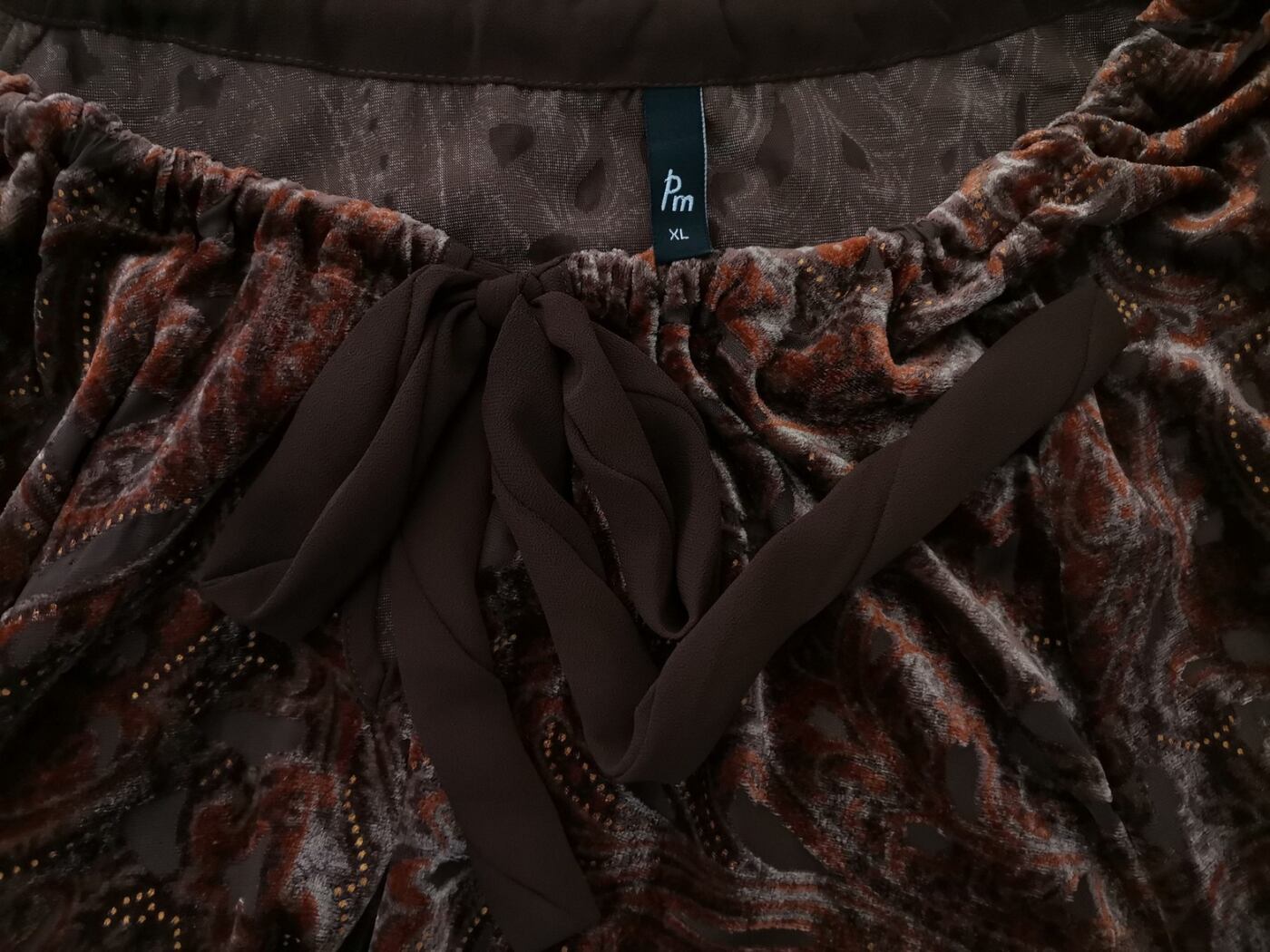 Pm Rozmiar XL Kolor Brązowy Paisley Okrągły dekolt Tunika Bluzka Długi rękaw Pm Rozmiar XL Kolor Brązowy Paisley Okrągły dekolt Tunika Bluzka Długi rękaw