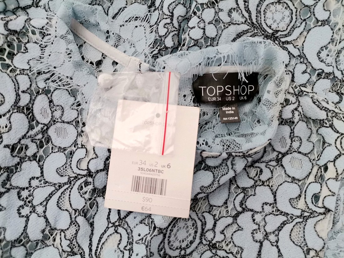 Topshop Rozmiar 34 Kolor Niebieski Floral Abstrakt Pół golf Tunika Bluzka Krótki rękaw Materiał Bawełna Topshop Rozmiar 34 Kolor Niebieski Floral Abstrakt Pół golf Tunika Bluzka Krótki rękaw Materiał Bawełna
