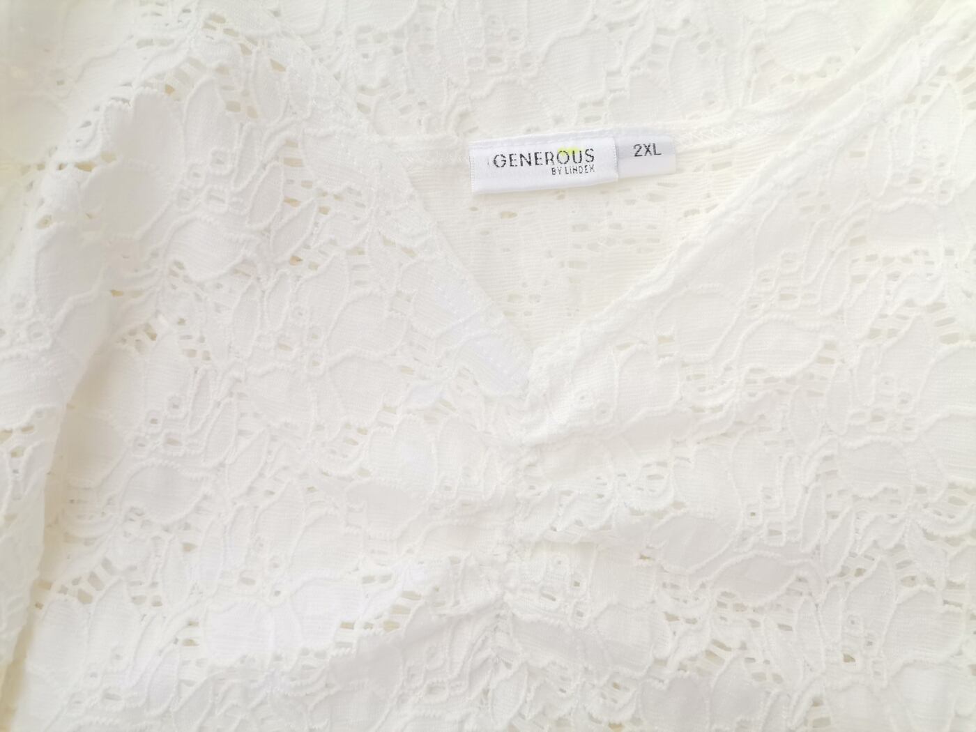 Generous by lindex Rozmiar 2XL Kolor Kremowy W serek Tunika Bluzka Rękaw 3/4 Generous by lindex Rozmiar 2XL Kolor Kremowy W serek Tunika Bluzka Rękaw 3/4