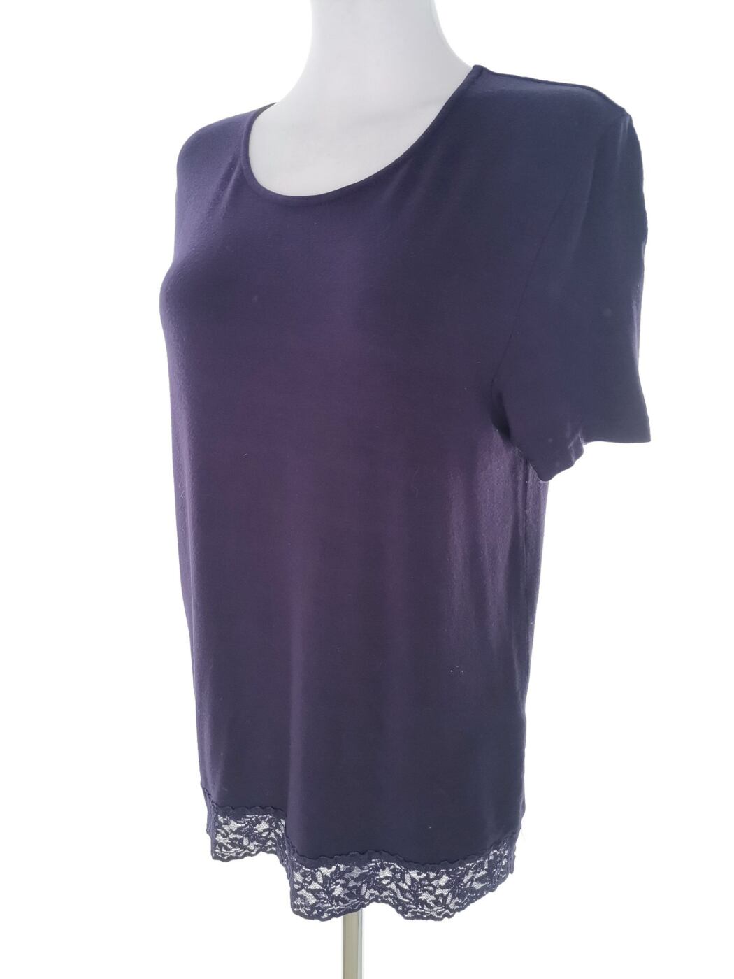 IMG_20221027_133634.jpg Dkny Rozmiar L Kolor Fioletowy Crew Neck Bluzka Krótki rękaw Materiał Rayon