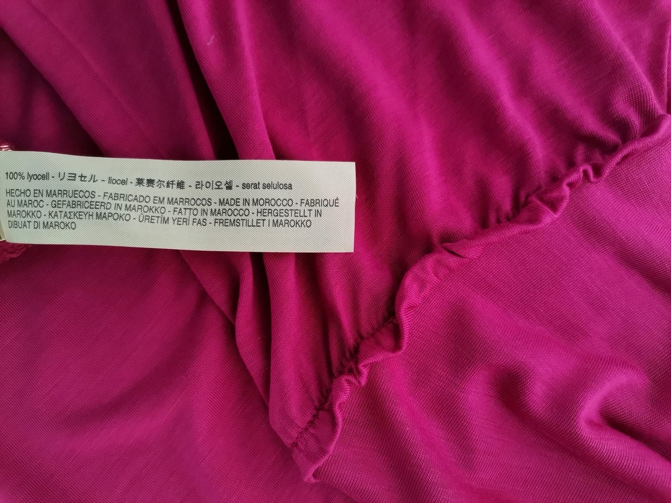 IMG_20221028_134740.jpg Massimo dutti Rozmiar M Kolor Fuksja W łódkę Bluzka Krótki rękaw Materiał Lyocell 100%