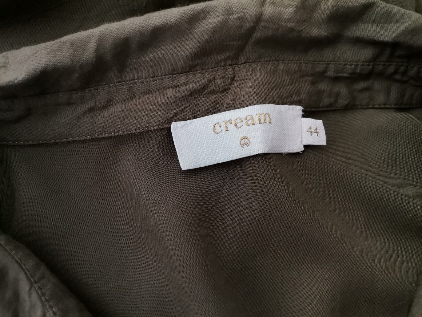 Cream Rozmiar 44 Kolor Khaki Kołnierz Bluzka Popover Guziki Długi rękaw Materiał Wiskoza 100%
