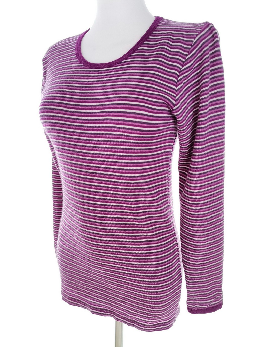 IMG_20221103_120909.jpg Nostebarn Rozmiar 38/40 Kolor Fioletowy Pasy Crew Neck Sweter Długi rękaw Materiał Wełna 100% Cienka dzianina