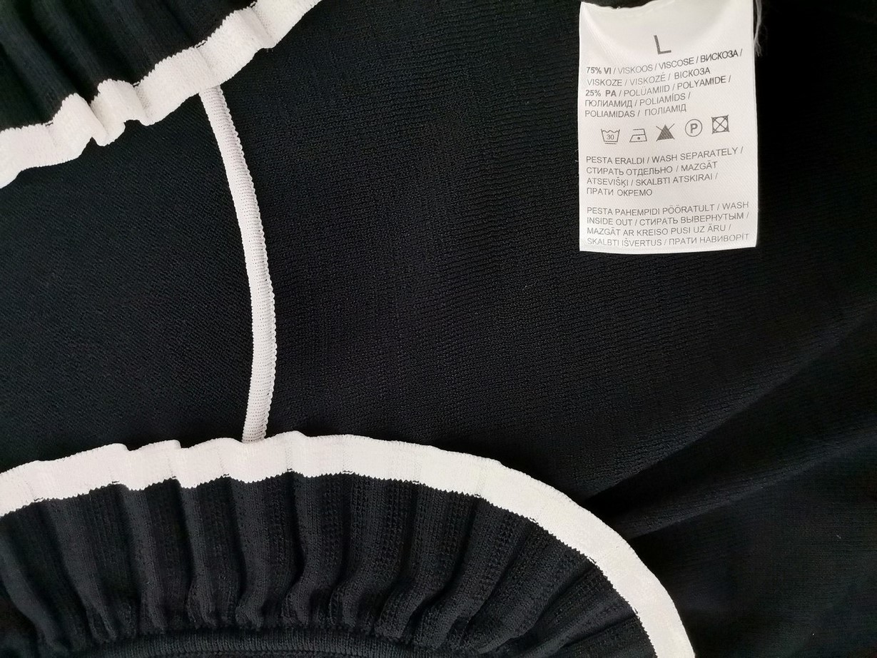 Vintage Rozmiar L Kolor Czarny Kwadratowy dekolt Bluzka Krótki rękaw Materiał Wiskoza