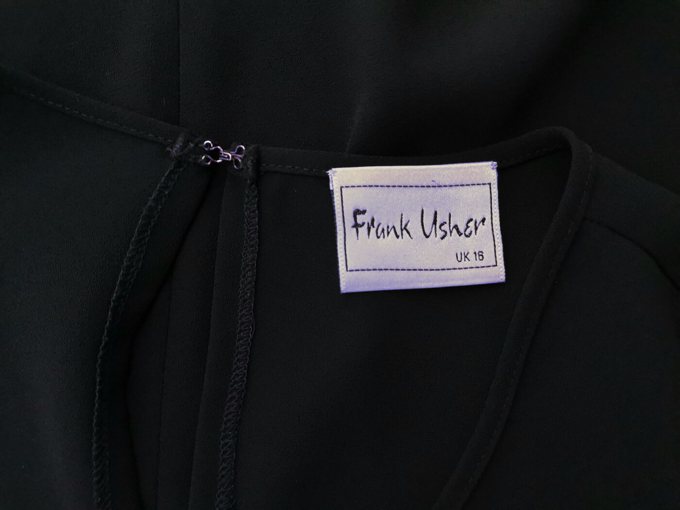 Frank Usher Rozmiar 16 (44) Kolor Granatowy Okrągły dekolt Bluzka Krótki rękaw