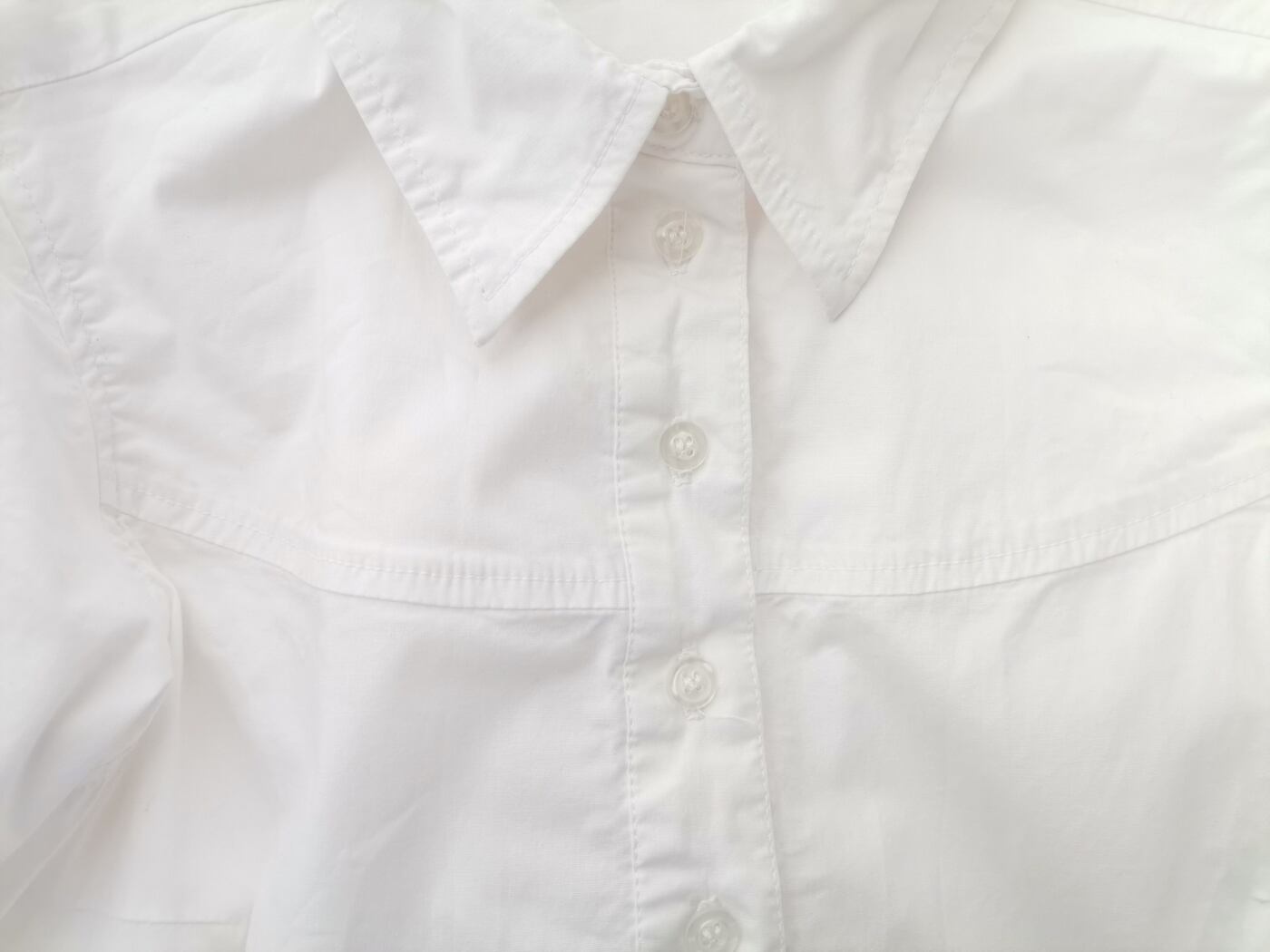 Vintage Rozmiar 38/40 Kolor Biały Kołnierz Tunika Zapinana Bluzka Długi rękaw Vintage Rozmiar 38/40 Kolor Biały Kołnierz Tunika Zapinana Bluzka Długi rękaw