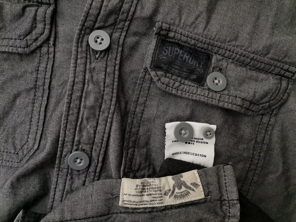 IMG_20221206_141014.jpg Superdry Rozmiar L Kolor Szary Kołnierz Męska Koszula Casual Długi rękaw Materiał Bawełna 100%