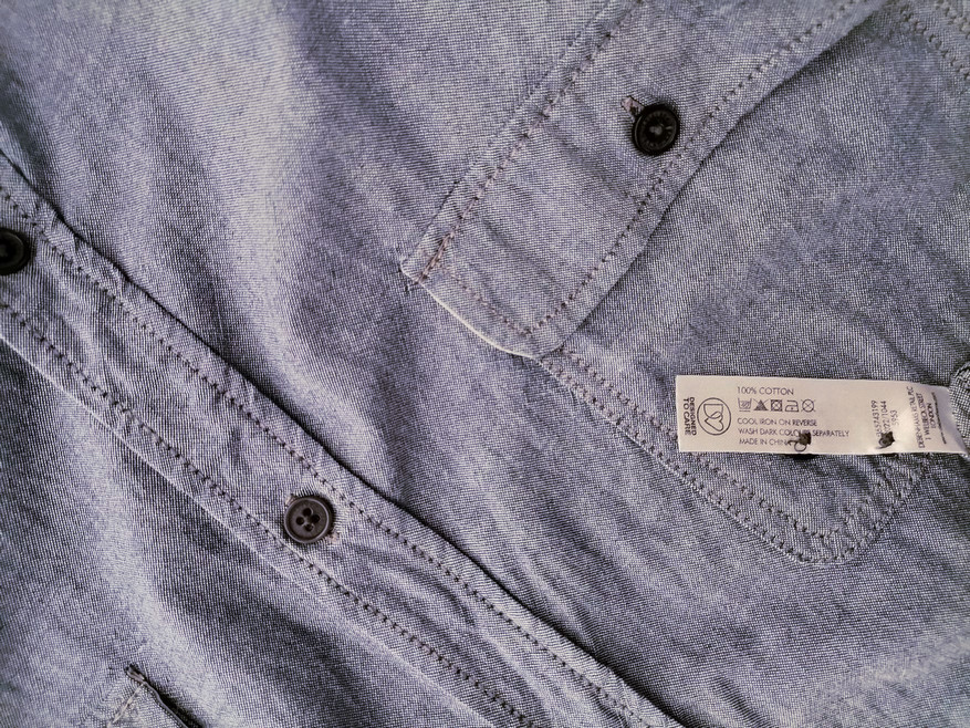 IMG_20221216_141626.jpg Jasper Conran Rozmiar XL Kolor Niebieski Kołnierz Męska Koszula Casual Długi rękaw Materiał Bawełna 100%