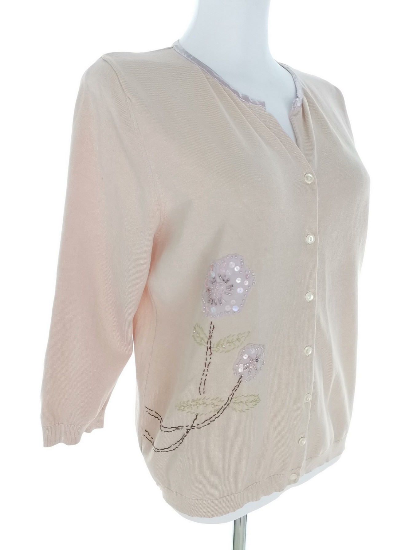 IMG_20230109_123111.jpg AUGUST SILK Rozmiar L Kolor Beżowy Split Crew Neck Kardigan Zapinany Rękaw 3/4 Materiał Jedwab Cienka dzianina