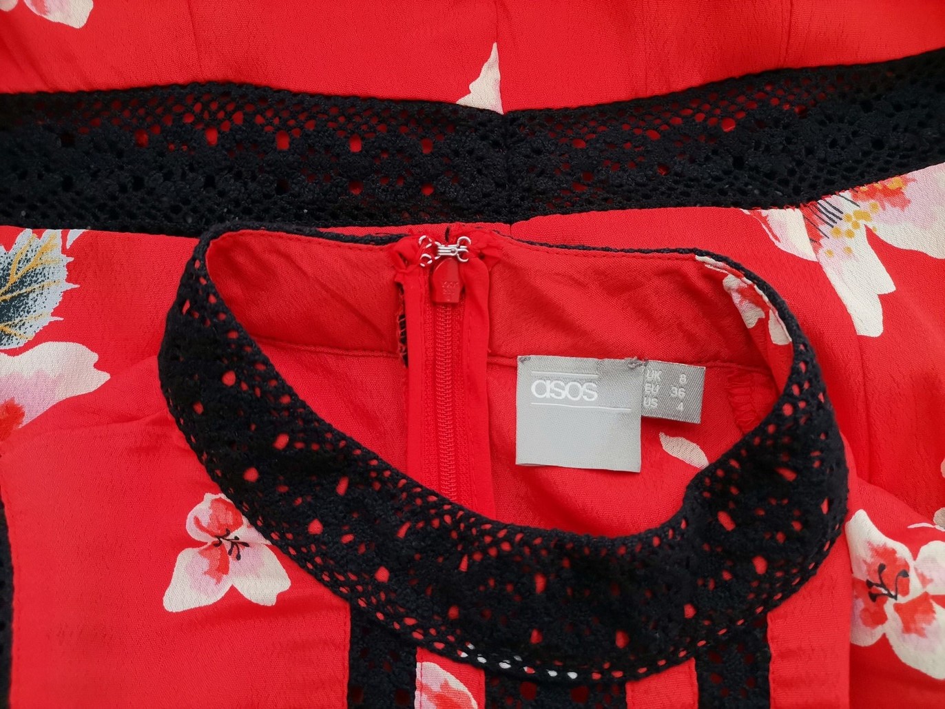 ASOS Rozmiar 8 (36) Kolor Czerwony Pół golf Sukienka Sheath Rękaw 3/4 Do Kolan Materiał Wiskoza 100%