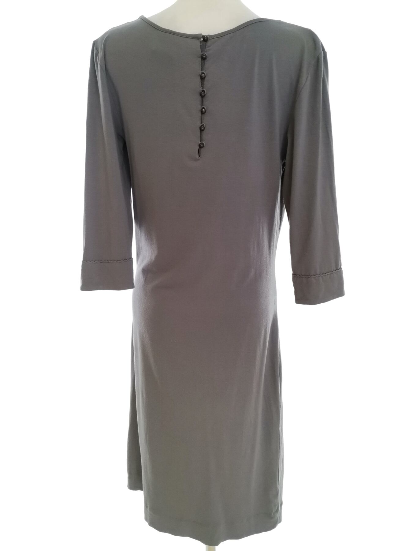 IMG_20220923_133636.jpg InWear Rozmiar S Kolor Szary Drapowany dekolt Sukienka Sheath Rękaw 3/4 Midi
