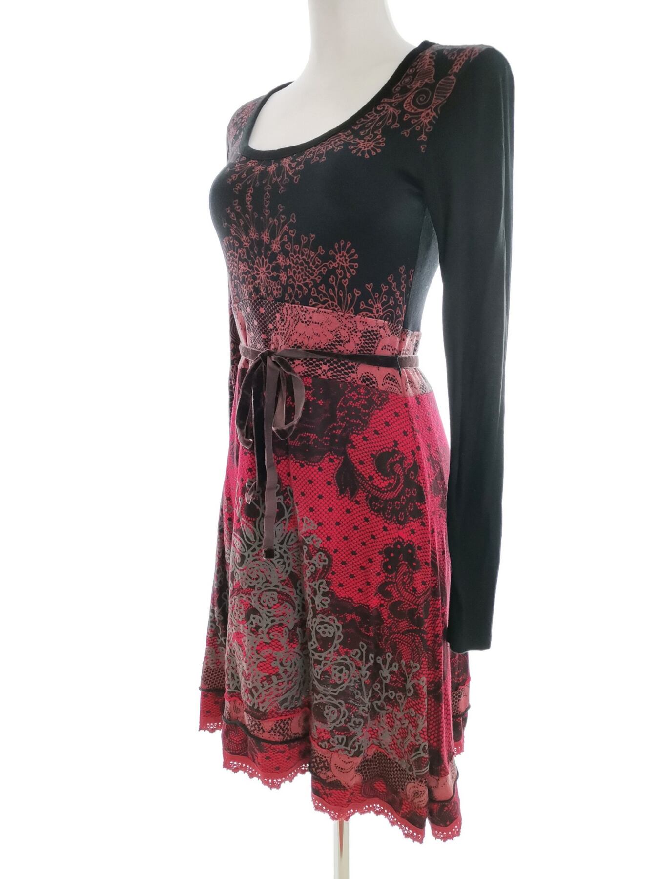 IMG_20221017_111147.jpg DESIGUAL Rozmiar S Kolor Czarny Okrągły dekolt Sukienka Sheath Długi rękaw Do Kolan Materiał Wiskoza 100%
