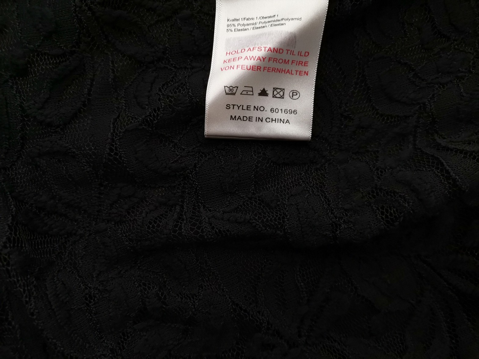 IMG_20221017_112648.jpg Fransa Rozmiar M Kolor Czarny Okrągły dekolt Sukienka Sheath Rękaw 3/4 Do Kolan